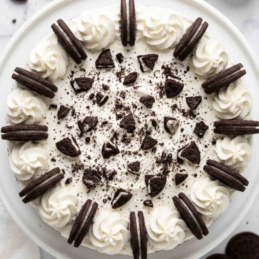 No-Bake Oreo Cheesecake (Firm, Creamy, and Packed With Cookies and Cream Flavor)