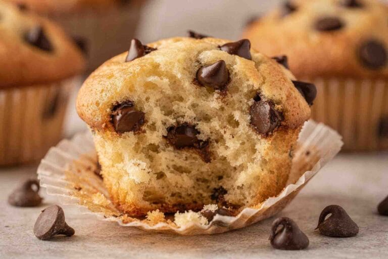 Easy Chocolate Chip Muffins (Ready in 25 Minutes!)