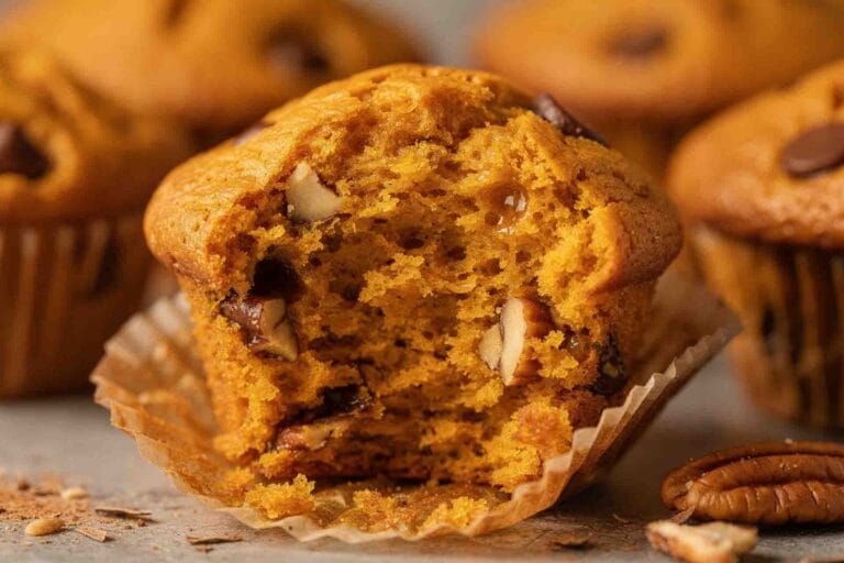 Moist Pumpkin Muffins (Warm Spice in Every Bite!)